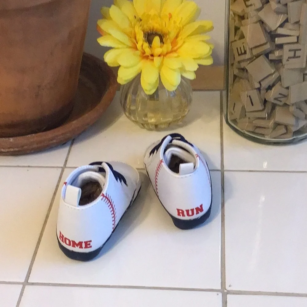 HOST PICK Home Run Baby Shoes NWOT (#2)